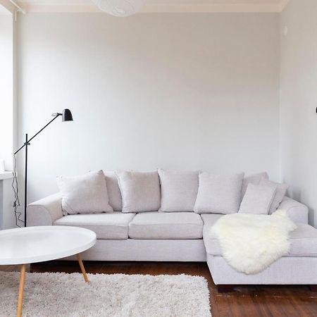 2Ndhomes Kamppi 1Br Apartment With Amazing City Views Helsinki Esterno foto